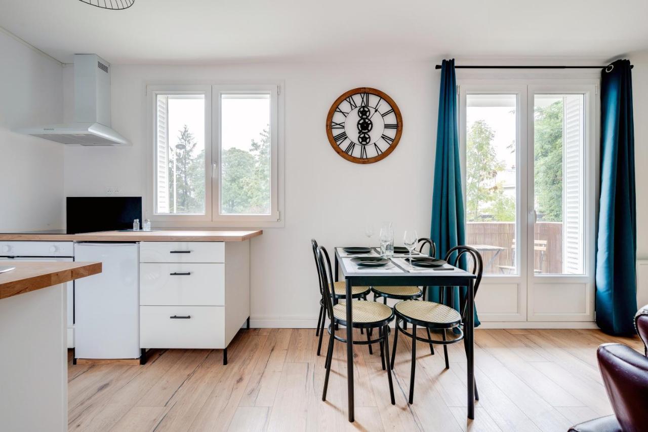Apartament Le Petit Calypso Nancy Zewnętrze zdjęcie